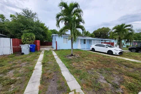 5019 NE 19th Ter, Pompano Beach FL 33064
