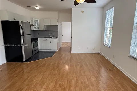 4215 Sheridan Ave # 7, Miami Beach FL 33140