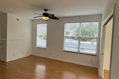 4215 Sheridan Ave # 7, Miami Beach FL 33140