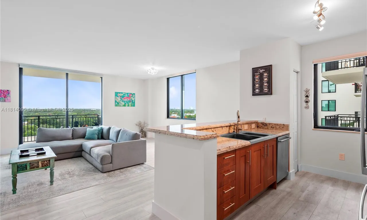 1300 Ponce De Leon Blvd # 1009, Coral Gables FL 33134