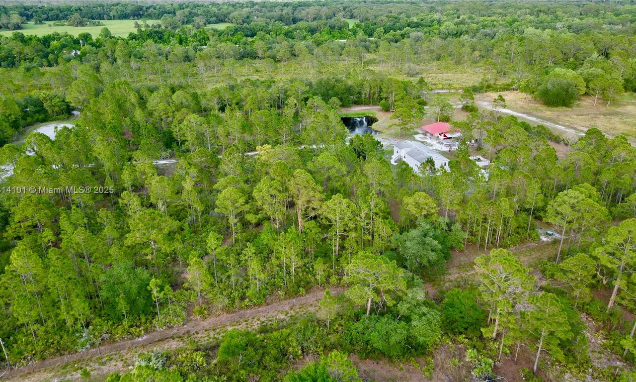 1000 NE 365th Lane, Okeechobee FL 34972