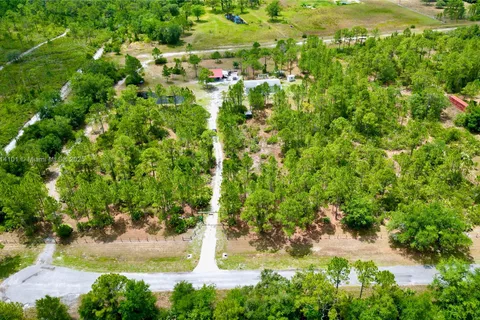 1000 NE 365th Lane, Okeechobee FL 34972