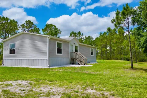 1000 NE 365th Lane, Okeechobee FL 34972