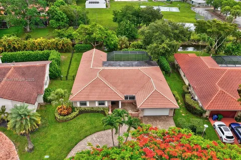 5655 NW 86th Ave, Coral Springs FL 33067