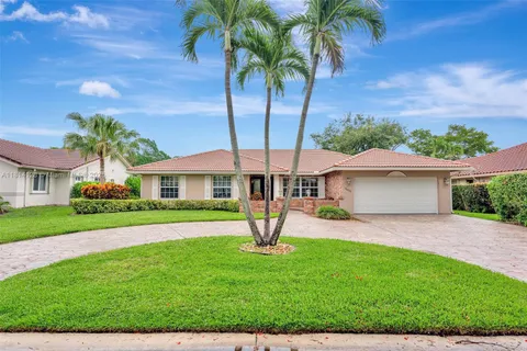 5655 NW 86th Ave, Coral Springs FL 33067