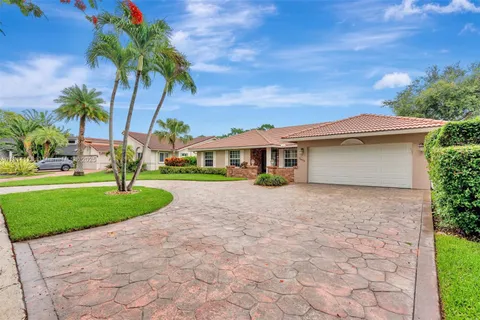 5655 NW 86th Ave, Coral Springs FL 33067