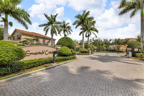 12441 Emerald Creek Mnr, Plantation FL 33325