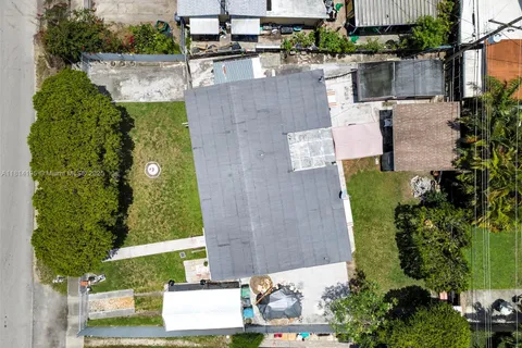 11240 SW 47th St, Miami FL 33165