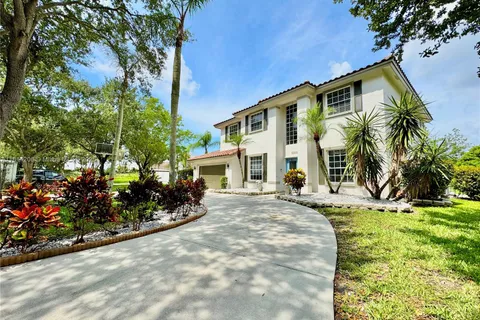 1560 NW 103rd Ter, Coral Springs FL 33071