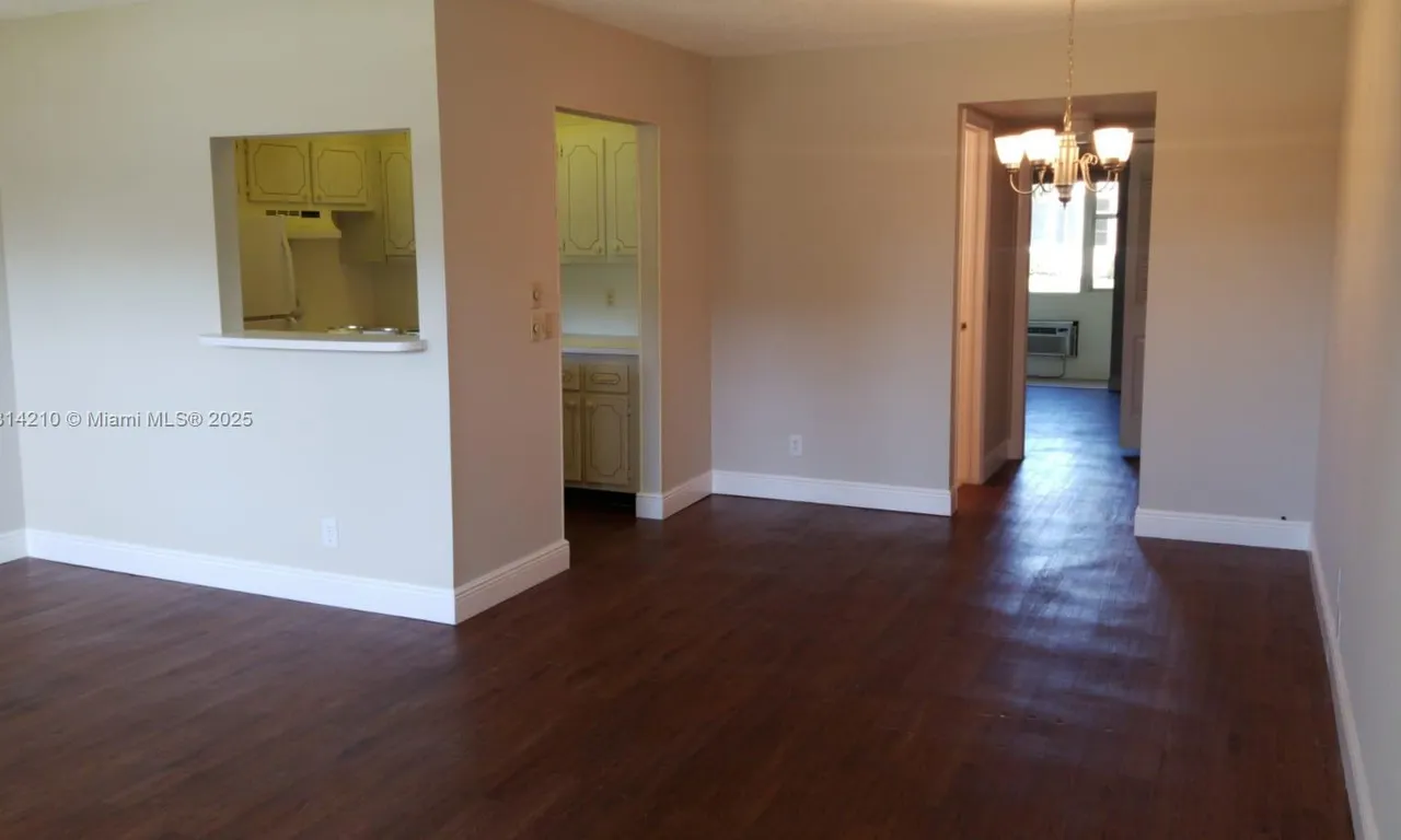 134 Windsor # 134, West Palm Beach FL 33417