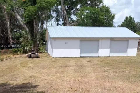 1226 HITAKEE, Sebring FL 33870