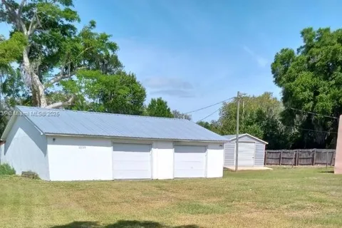 1226 HITAKEE, Sebring FL 33870