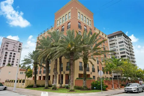 711 Biltmore Way # 402, Coral Gables FL 33134