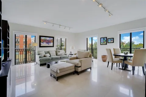 711 Biltmore Way # 402, Coral Gables FL 33134