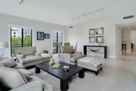 711 Biltmore Way # 402, Coral Gables FL 33134
