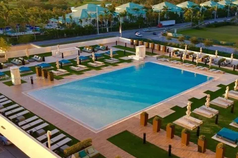 5300 Paseo Blvd # 1507, Doral FL 33166