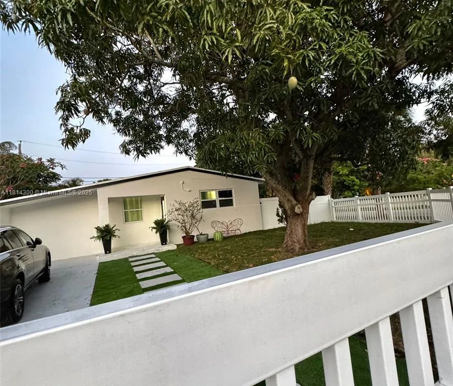 1800 NW 7th Ave, Fort Lauderdale FL 33311