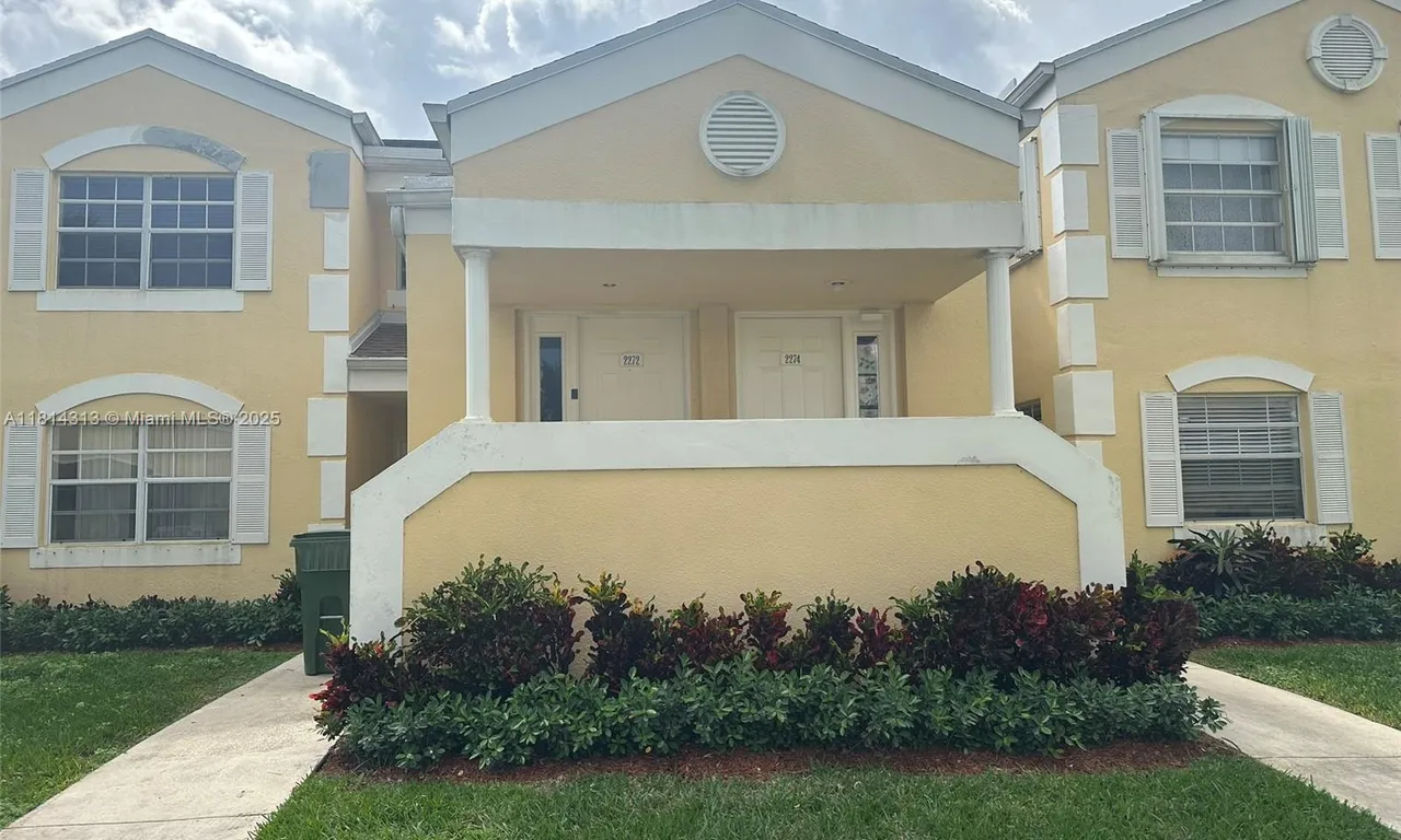 2274 SE 27th Dr # F, Homestead FL 33035