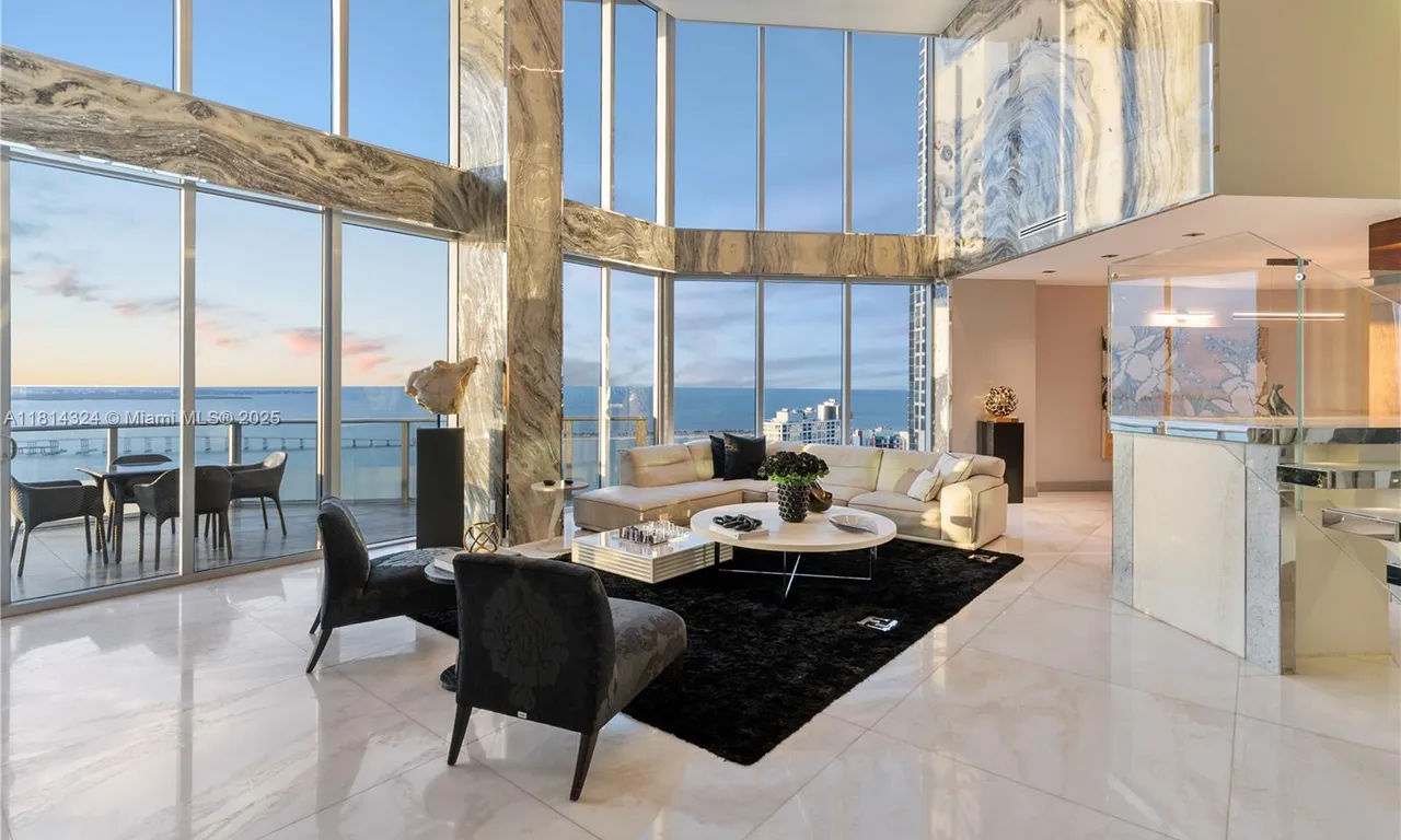 1300 Brickell Bay Dr # 4400, Miami FL 33131