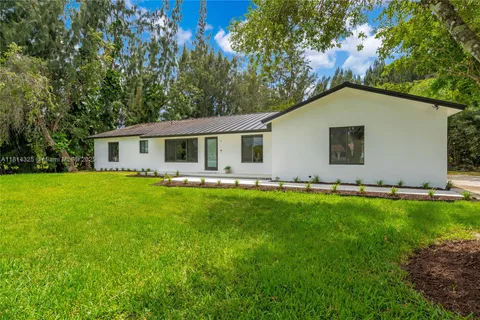 5311 SW 196th Ln, Southwest Ranches FL 33332
