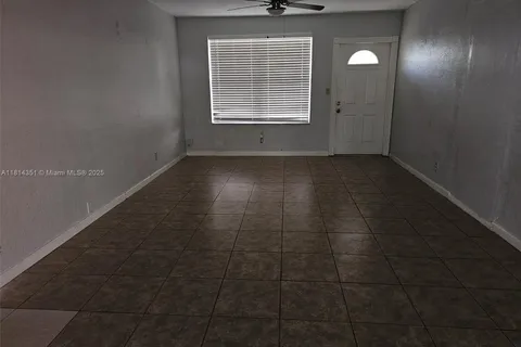 2431 Liberty St, Hollywood FL 33020