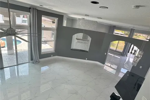 4248 SW 185th Ave, Miramar FL 33029