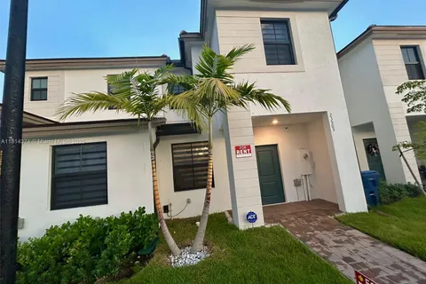 23505 SW 127th Pl, Homestead FL 33032