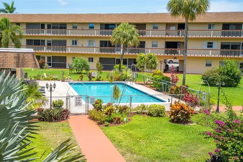 5300 Washington St # T227, Hollywood FL 33021