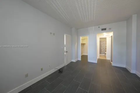 1470 NE 123rd St # A104, North Miami FL 33161