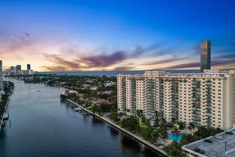 19390 Collins Ave # 7, Sunny Isles Beach FL 33160