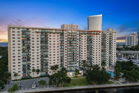 19390 Collins Ave # 7, Sunny Isles Beach FL 33160
