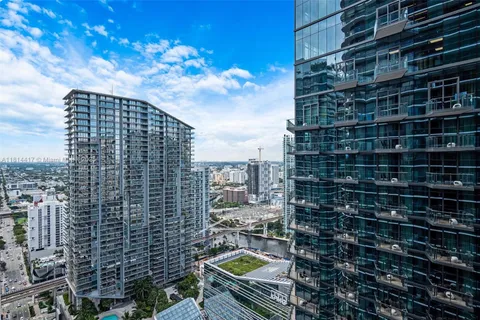 801 S Miami Ave # 3805, Miami FL 33130
