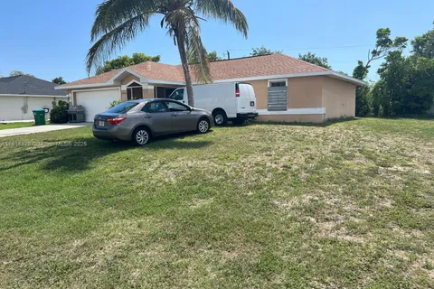 4426 SW SANTA BARBARA PL, Cape Coral FL 33914