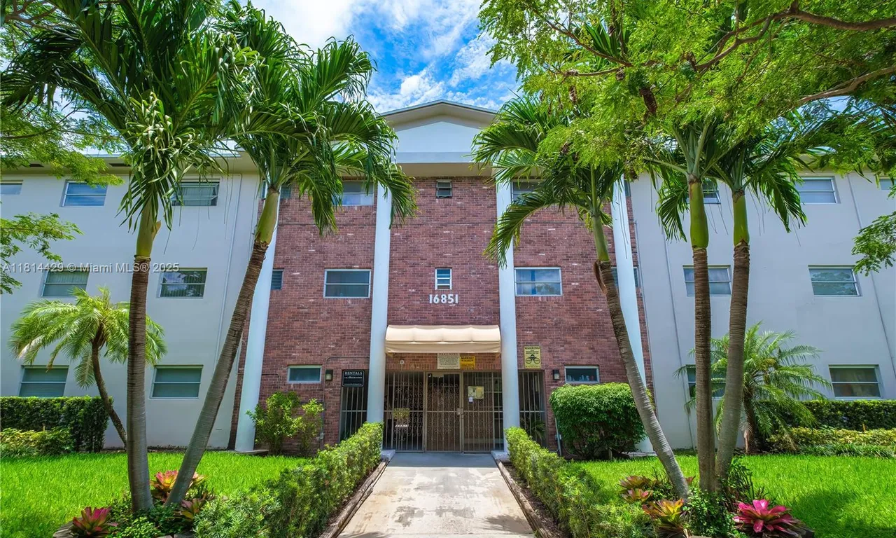 16851 NE 18th Ave # 302, North Miami Beach FL 33162