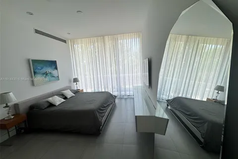 101 Sunrise Dr # 201, Key Biscayne FL 33149