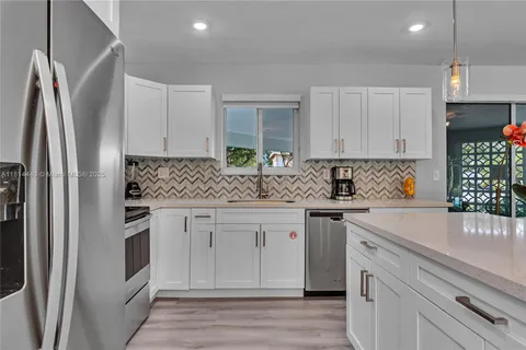 204 SW 19th Ave # 0, Fort Lauderdale FL 33312