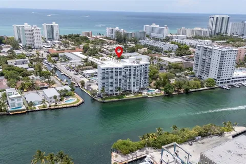 1609 N Riverside Dr # 406, Pompano Beach FL 33062