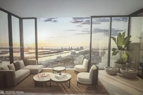 300 N Biscayne Blvd. # 8502, Miami FL 33132
