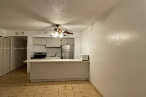401 Ocean Dr # 219, Miami Beach FL 33139