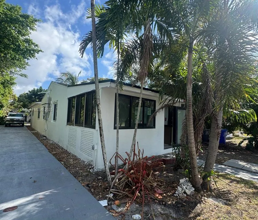 2823 Polk Street # A, Hollywood FL 33020