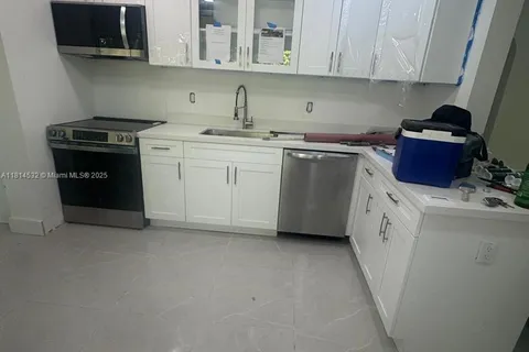 2823 Polk Street # A, Hollywood FL 33020