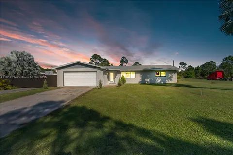 1006 Clayton AVE, Lehigh Acres FL 33972