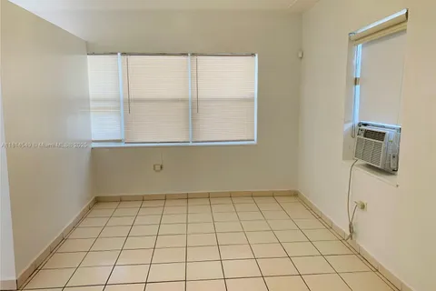 619 NE 88th St # 2, Miami FL 33138