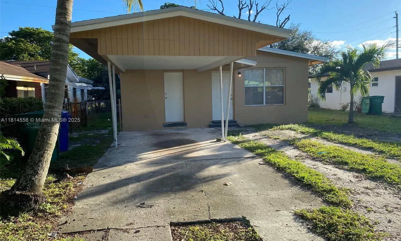 2880 NW 12th Ct, Fort Lauderdale FL 33311