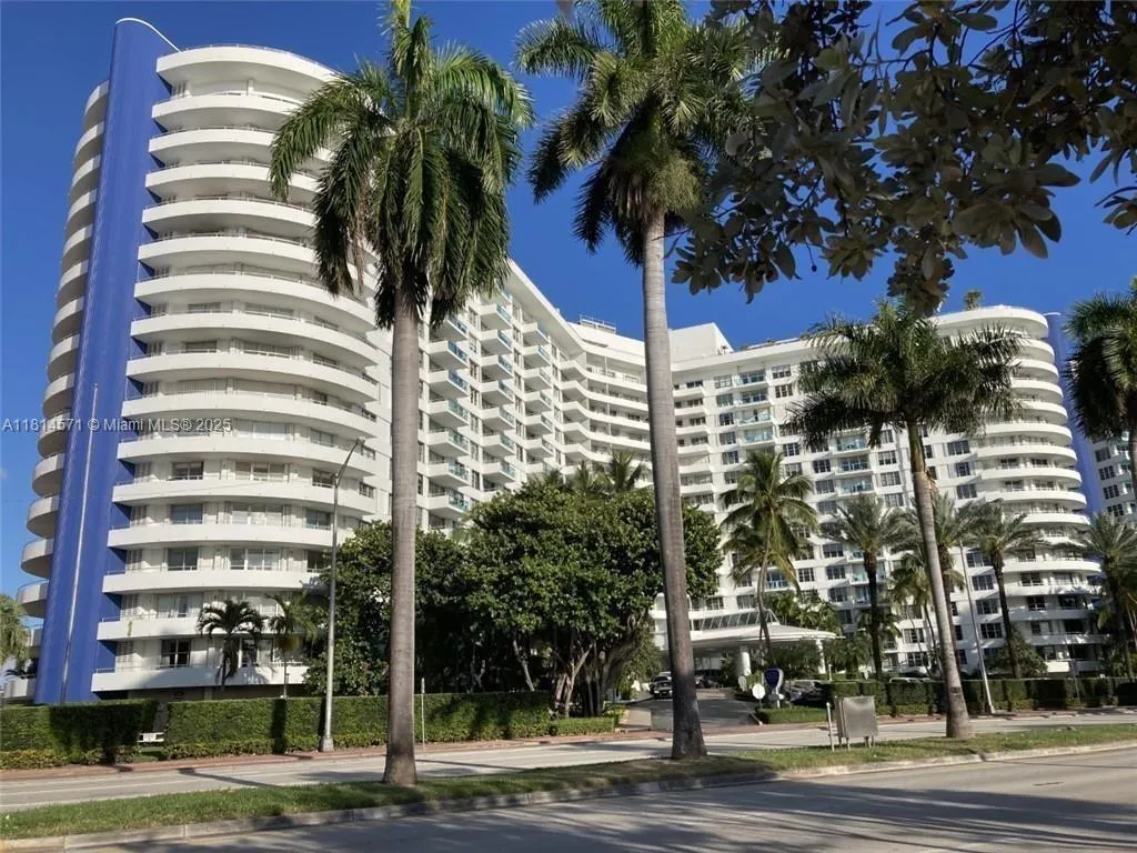 5161 Collins Ave # 301, Miami Beach FL 33140