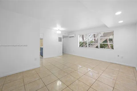 501 NE 82nd Ter # 3, Miami FL 33138