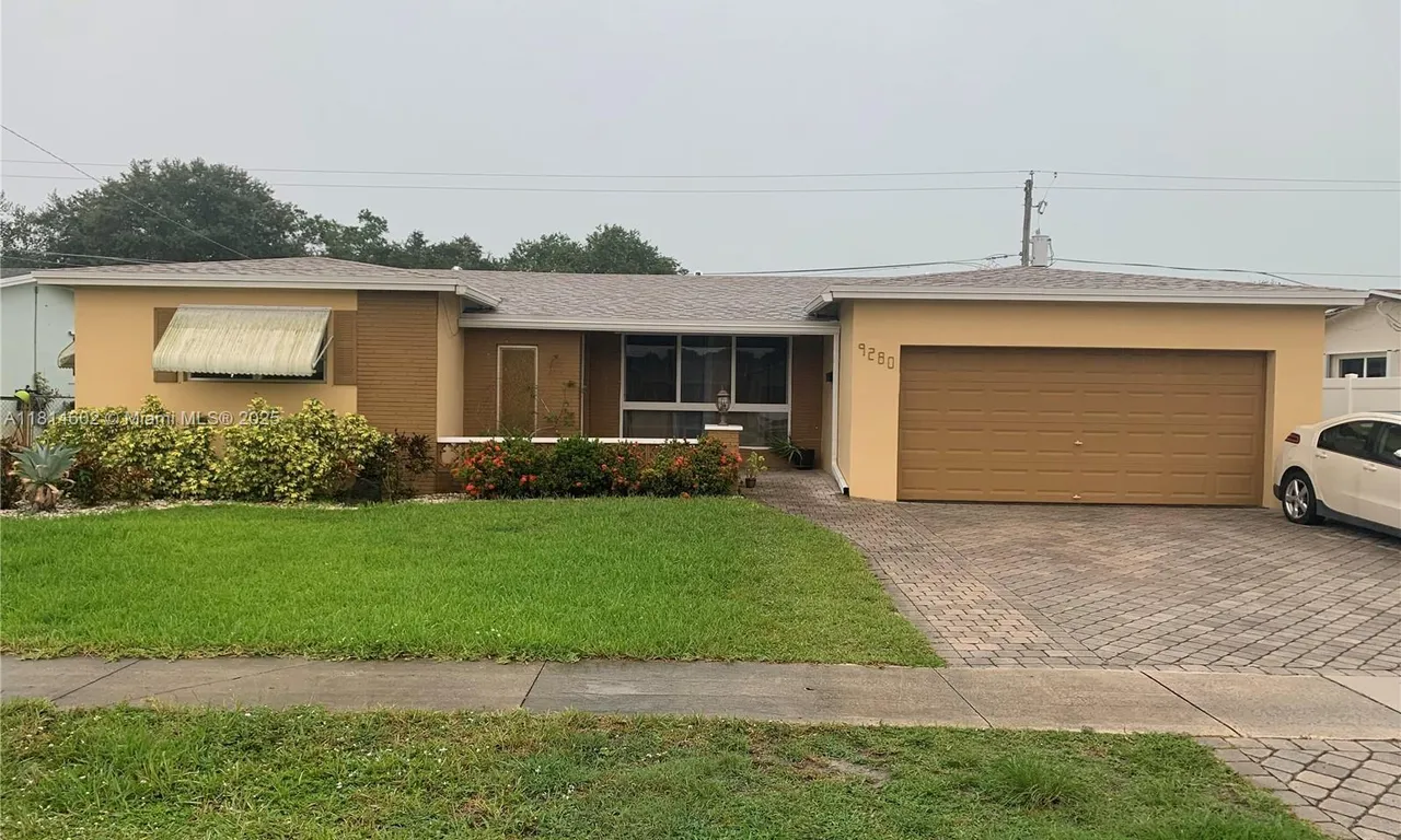 9280 SW 55th St, Cooper City FL 33328