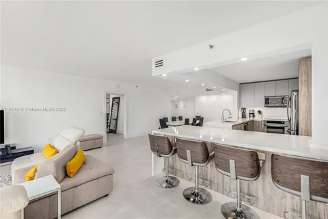 8855 COLLINS AVE # 4G, Surfside FL 33154