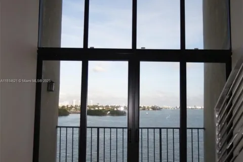 7899 NE Bayshore Ct # 4F, Miami FL 33138