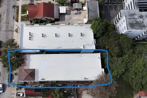 1021 NW 3rd St # 306, Miami FL 33128